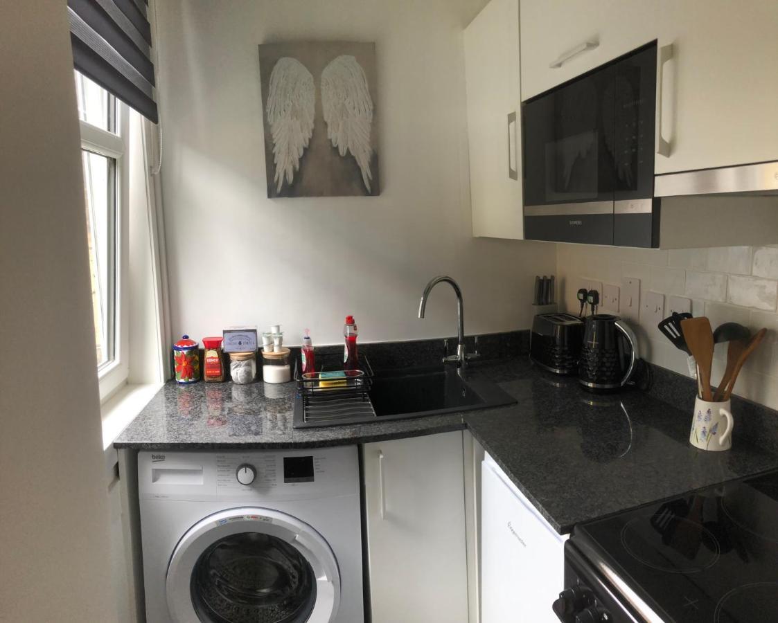 Cosy One Bedroom Flat In City Center Edinburgh Exterior photo